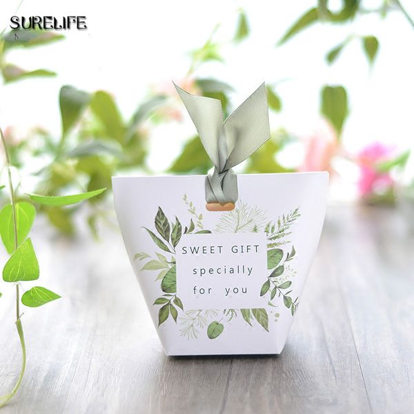

100pcs new european green tree leaves candy box wedding favors and gift box paper bags wedding decorations supplies sugar boxes