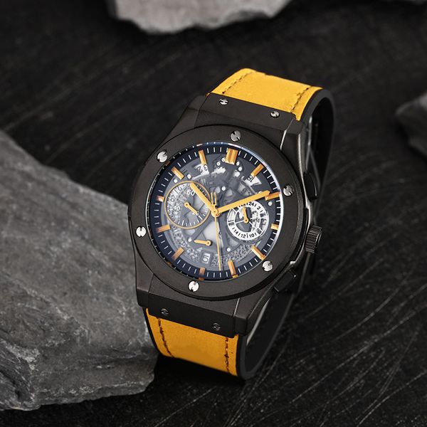 

019 new luxury men watch fashion multi-function quartz waterproof rubber belt leather watch fashion sports chronograph 45mm mens watch reloj, Slivery;brown