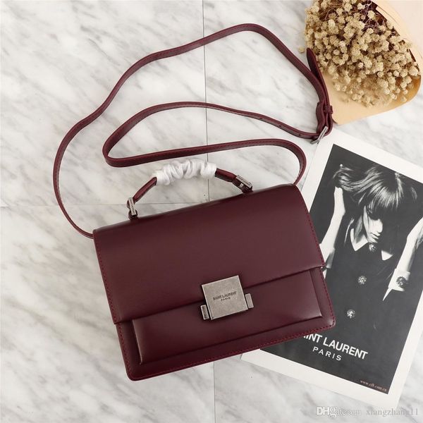 

factory b wholesale 2019 new handbag cross pattern synthetic leather chain bag shoulder messenger bag fashionista size 22cm*16cm*9 cm 26819