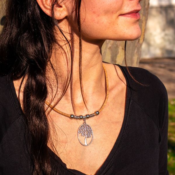 

natural cork made life of tree women necklace vintage handmade original wooden jewelry from portugal/europe n-98, Silver