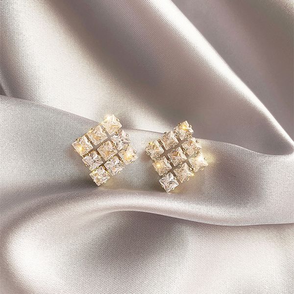 

корейский простой изысканный квадратный циркон геометрия серебряная игла серьги стержня темперамент мода женщины девушка ювелирные изделия а, Golden;silver