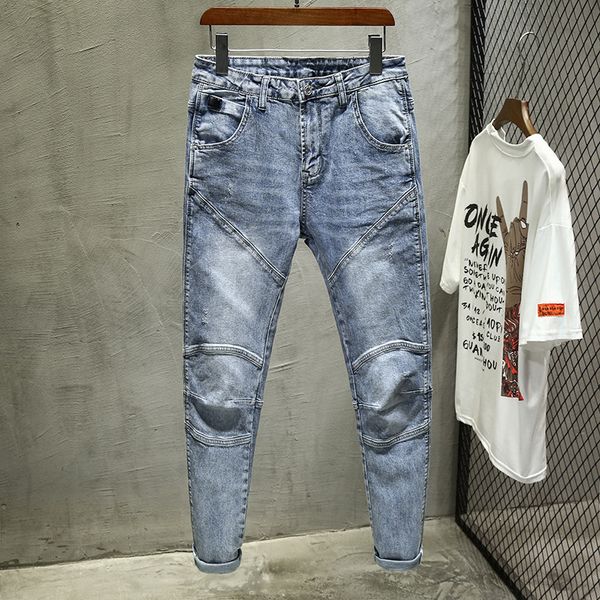 Costura jeans stretch New Autumn Light Blue Wrinkling Magro Tide Denim calças dos homens 2020 Moda bordados Motociclista Jeans