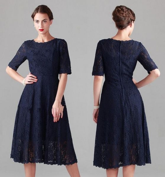 Abiti da madre della sposa in pizzo blu navy primaverili lunghi fino al tè Abiti da sera da festa da sposa da damigella d'onore da spiaggia a mezza manica vintage