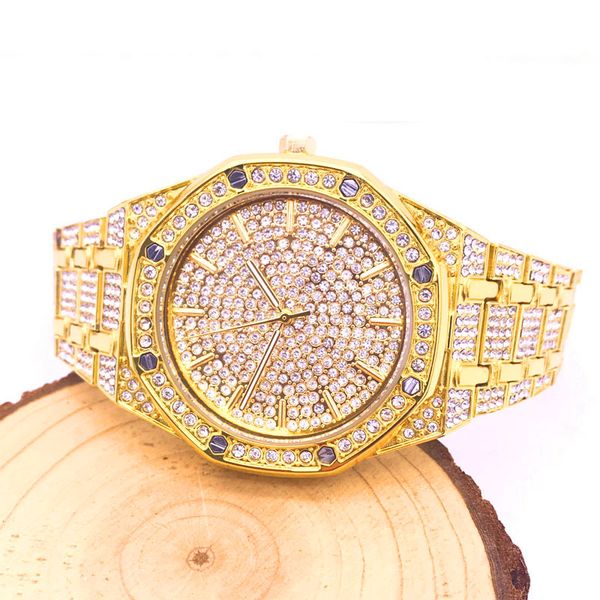 

Men diament gold watche luxury brand de ign gold diamond watch for men quartz watch waterproof wri twatch clock iced out