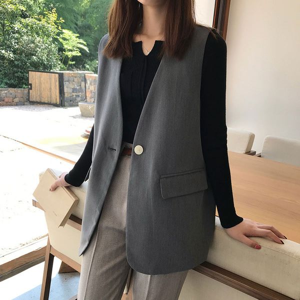 

2019 new winter vest solid color v-neck temperament was thin commuter port fashion vest women clothes, Black;white