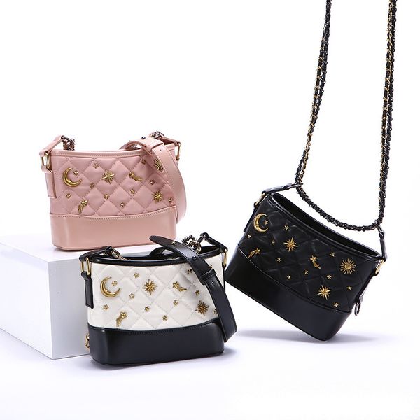 

2019 алмазного lattice цепи бродячей пакет joker сеть коммуникатор small luxury bag женщина tide темперамент богиня satchel exceed огнь сумк