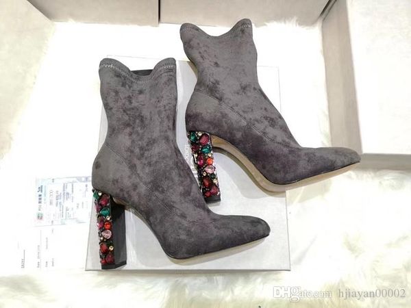 

2019 luxury designer metallic shark lock women ankle boots high-heeled pumps leather short booties strap wedges shoes large 156 0925, Black