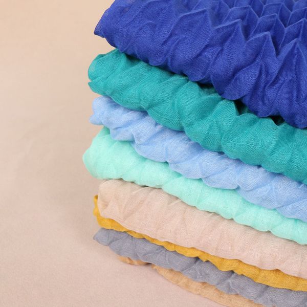 

fashionable ripple muslim hijabs wrinkle women scarf scarves cotton head scarf plain long crinkled shawl islamic veil 170x85cm