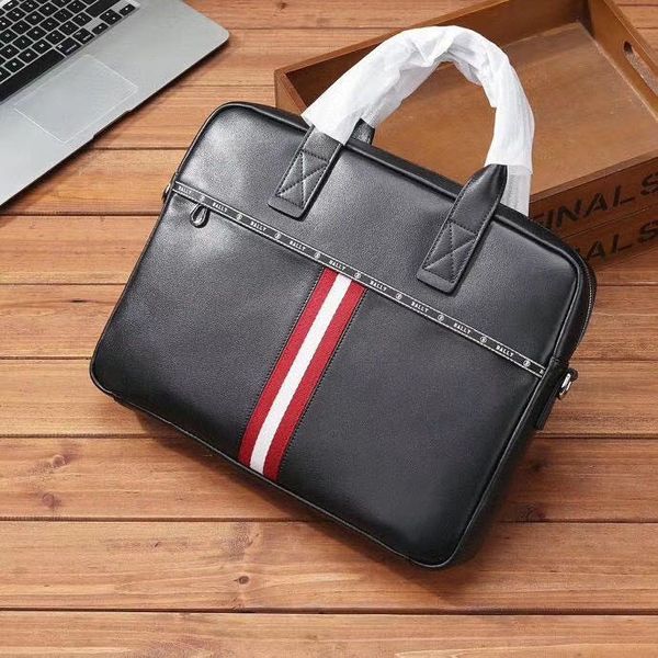 

classic men's one-shoulder bag high-end custom quality diagonal span bag single-shoulder bag business casual style silver metal accesso