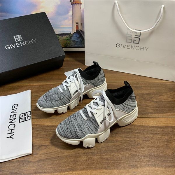 

stylish luxury design running shoes men's outdoor sneakers lightweight breathable walking mesh knitted men's sneakers, Black