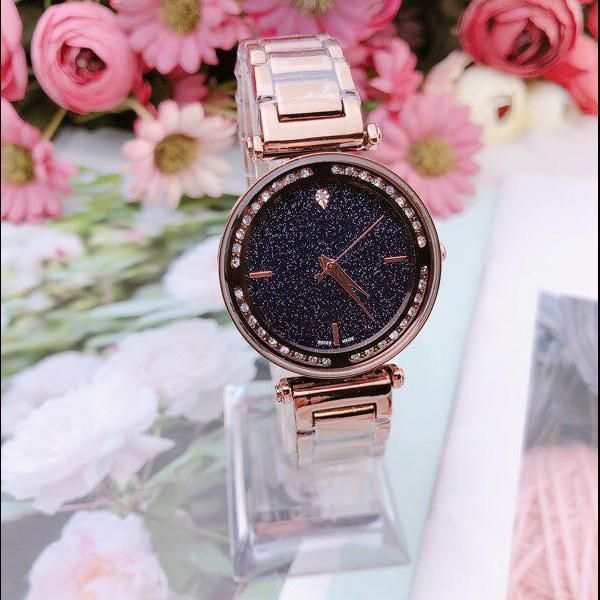 

2020 luxury ladies watch brand diamond star ladies watch quartz movement ing, Slivery;brown