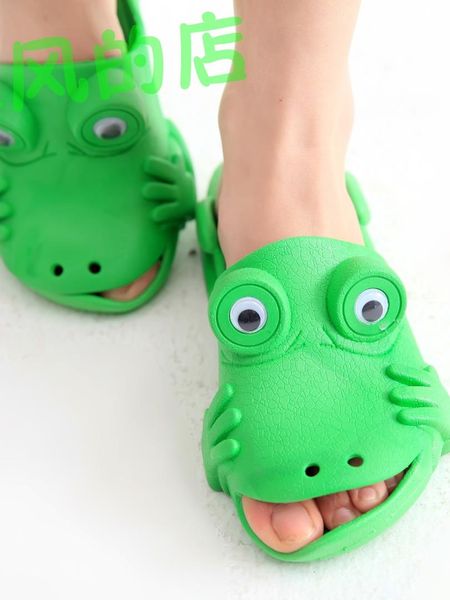 

new tide shoes lovely frog summer home men and women frog leisure beach shoes couples cartoon slipper, Black