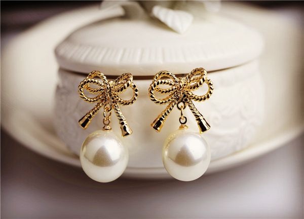

wholesale- fashion luxury designer cute sweet beautiful geometric bow elegant pearl stud earrings for woman silver pin, Golden;silver