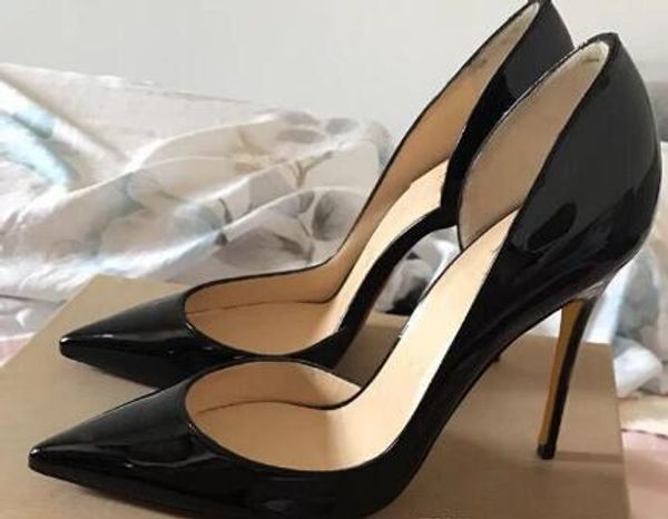 

Sapatos clássicos indoor_lighting_mall