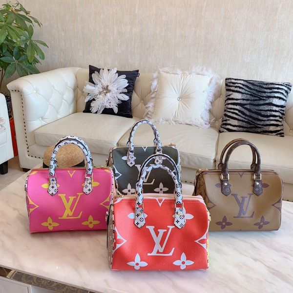 

Women 039 one houlder bag handbag leather production large capacity de ign bag fa hionable and generou de ign bag