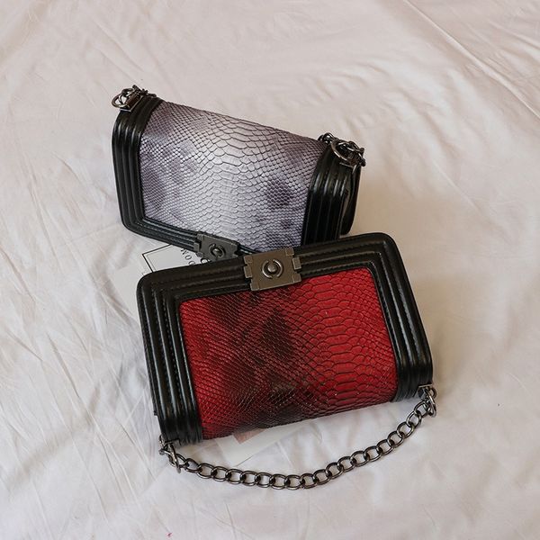 

2020 new ladies shoulder bag pu retro diagonal cross bag fashion personality small square chain handbag