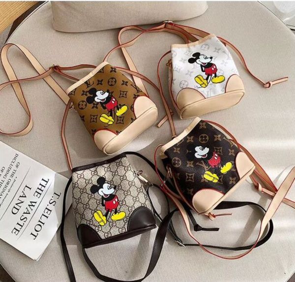 

2020 selling kids mini purse shoulder bags teenager girls messenger bags cute children handbags factory wholesale, Black