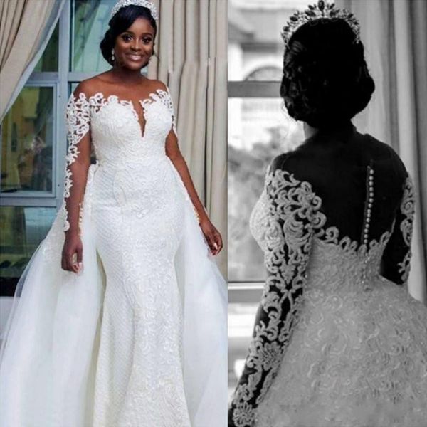 

2019 new gorgeous plus size long sleeve mermaid wedding dresses detachable train off the shoulder lace appliques bridal gowns, White