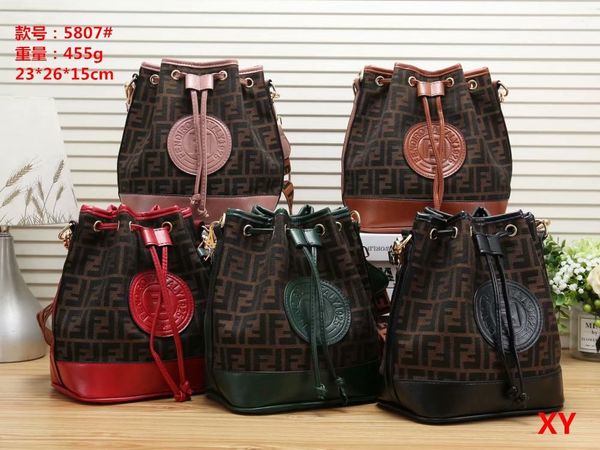 

luxury classic designer bags men messenger shoulder bag genuine leather purse tote handbags wallet totes bags crossbody purse 004