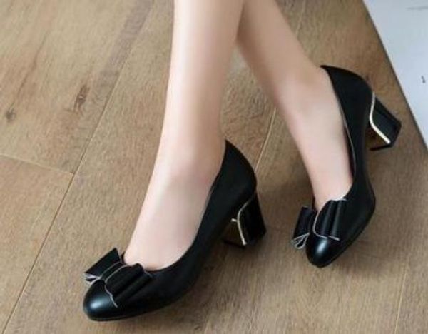 

2019 women's shoes in spring and autumn with new style high heel coarse heel round head bowknot @242, Black
