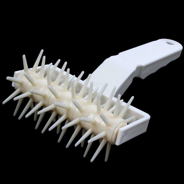 

big deal roller pizza dough bakers pastry crust tool 12cm