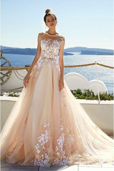 

шампанское тюль-линии свадебное платье 2020 sheer шеи белые кружева аппликация втулки крышки backless длинные поезд пляж свадебные платья no, White