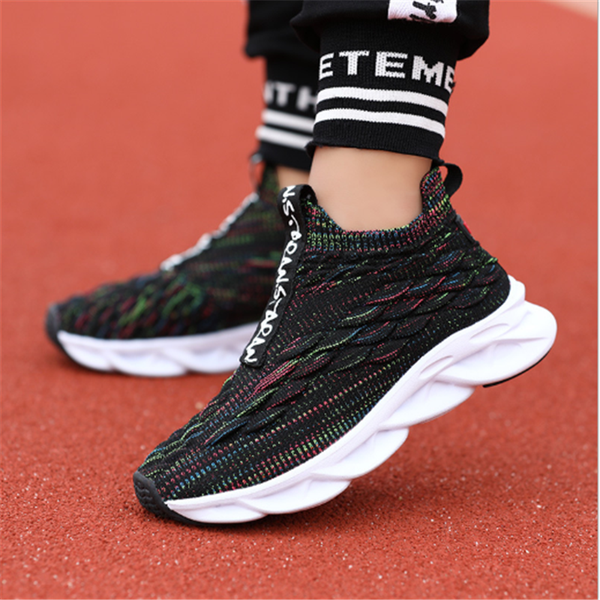

2020 sale lightweight kids sneakers breathable boys shoes non-slip children's flying woven mesh casual shoes, Black;red