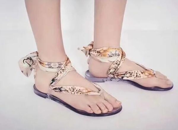 

2019 new women sandals woman popular fashion luxury designer flat beach silk pumps ladies shoes size 35-41 box, Black