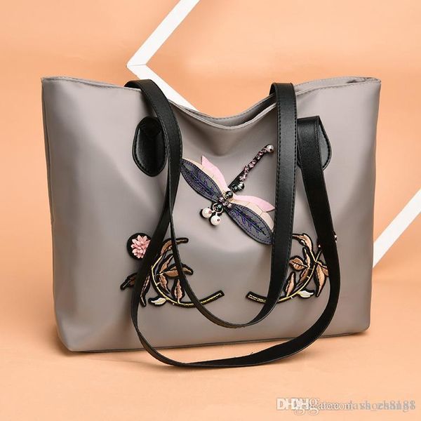 

new fashion designer luxury handbags purses women designer crossbody bag classic designer handbags large capacity dermis limits pt:373-29