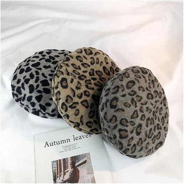 

1 pcs womens autumn winter warm beret cap ladies leopard printed caps casual vintage elegant beanie artist hat lww9112, Blue;gray