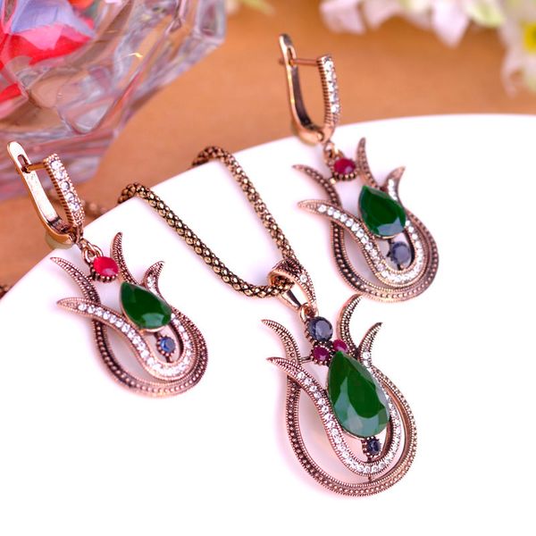 

blucome vintage style green tulip flower pendant necklace earrings jewelry set alloy resin women party wedding dress accessories, Silver