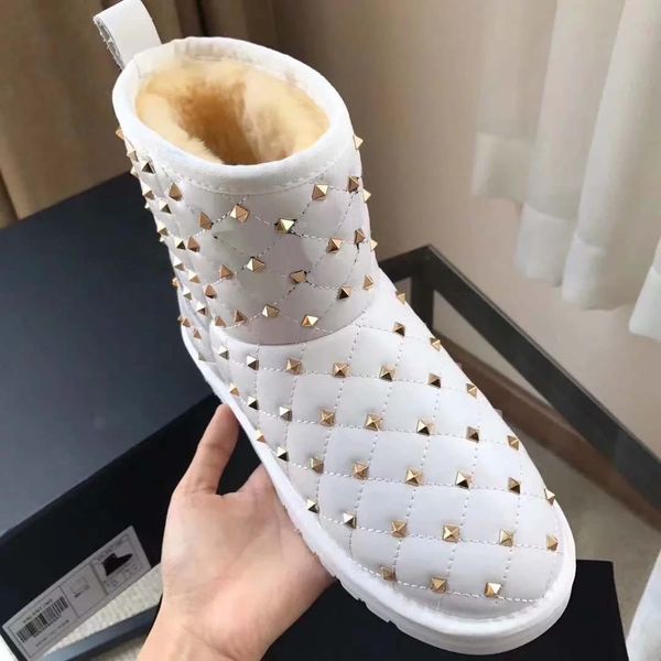 

коѬобкой кѬоовки поведневна обђв кѬоовки зимние апоги поѬивне обђв