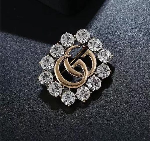 

Классический Стиль Леди Золотая Щепка Брошь Мода Pin для Партии Моды Отворотом Pin Ю
