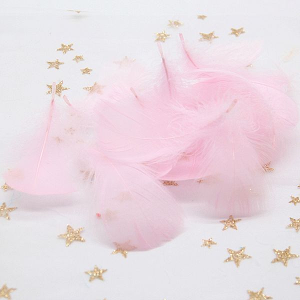 

natural 100pcs 4-8cm goose feather mix colors for diy jewelry craft making wedding party decor accessories wedding decoration