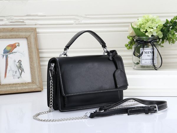 

2018 new famous brand designer fashion women luxury bags lady leather handbags brand bags purse chain shoulder tote wallet delivery