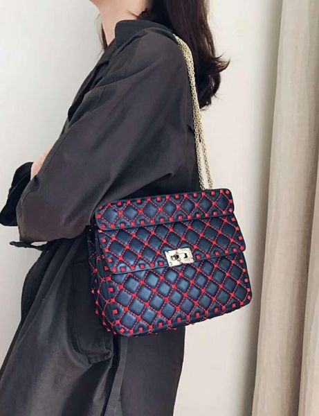 

2019 red stitches new lady genuine leather fashion handbag diamond lattice metallic red rivet stud embroidery cross body full start ol 24cm