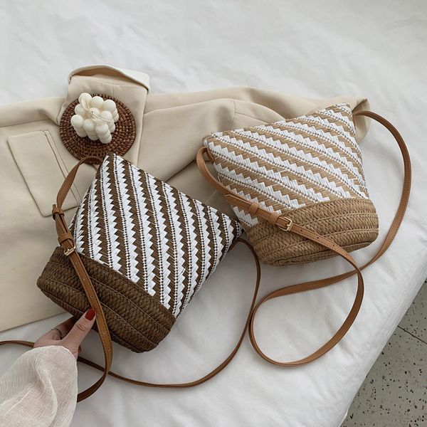 

brand original design woven fairy bag 2020 summer new joker messenger bag contrast color fresh bucket
