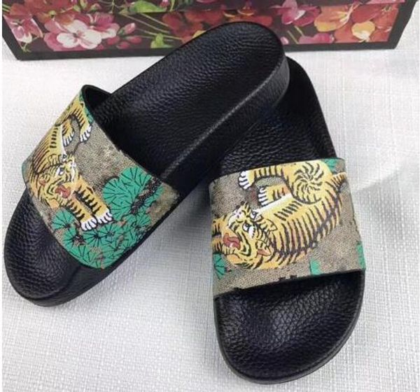 

New Best Slippers Women Men Designer Fashion Flat Grey Blue Black White Red Flower Slippers Shoes For Summer