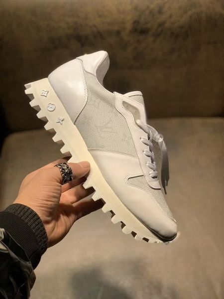 

luxury designernew 2020 classic men's casual shoes fashion sports casual leather flats, Black