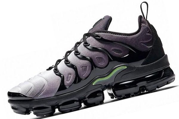 

2018 tn plus mens designer shoes vm olive in metallic white silver colorways men shoes for running male pack triple black mens shoes