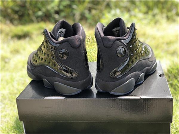 

2020 release 13 cap and gown black suede men basketball shoes blackout real carbon fiber 414571 -012 authentic sports shoes with box