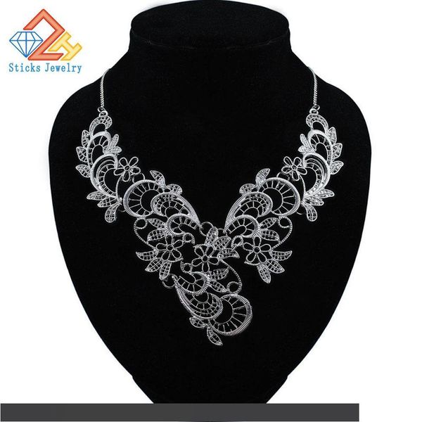 

модные ожерелья для женщин цинковый сплав кружева выдалбливают белый k позолоченный шарм воротник ожерелье, Silver