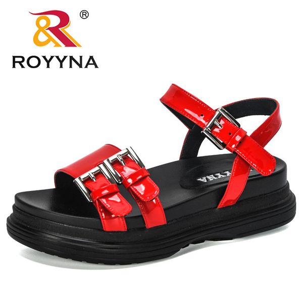 

royyna 2020 new designers comfort sandals women platform flip flops flat sandals gladiator sandalias mujer trendy t200529, Black