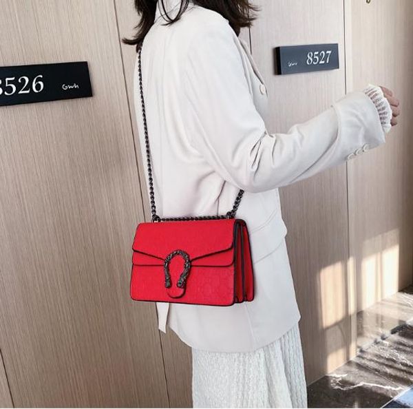 

2019 new fashion autumn retro chain slant spin packageaaa18