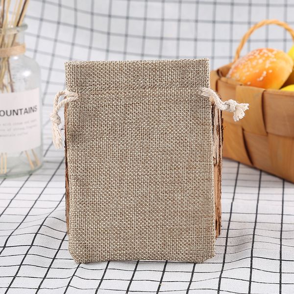 

50pcs 13x18cm vintage natural burlap jute gift bags christmas halloween party candy bags wedding favor packaging drawstring