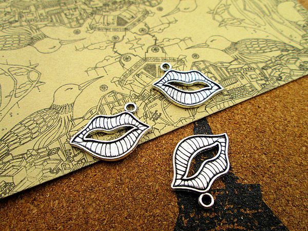 

45pcs lip charms, antique tibetan silver lip charms pendants 24x19mm, Bronze;silver