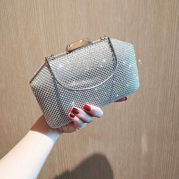 

silver evening party bride diamonds blingbling clutches totes