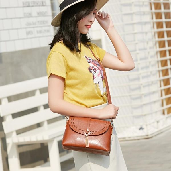 

new women's shoulder bag diagonal female bag hollow tassel fashion small