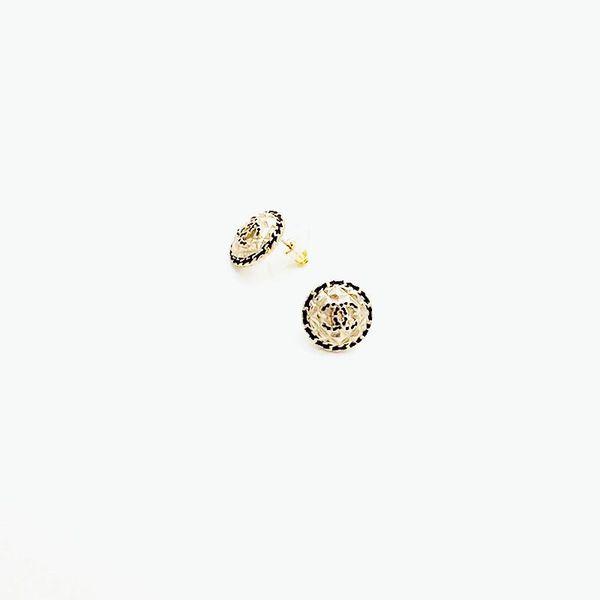 

new selling classic unique design non-allergenic 925 silver pin earrings high jewelry love ladies wholesale, Golden;silver