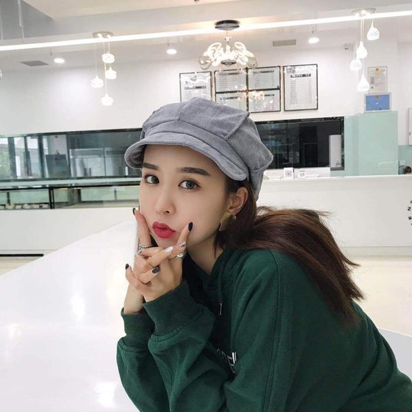 

2019 autumn and winter new korean ladies painter beret solid color cute british retro casual warm wild fashion octagonal cap, Blue;gray